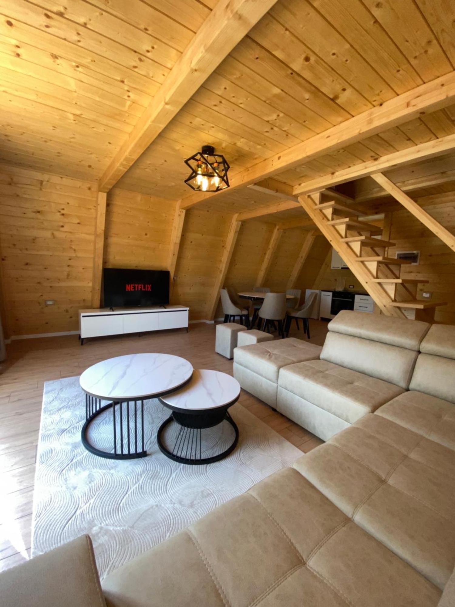 Monark Villas Shkoder Luaran gambar